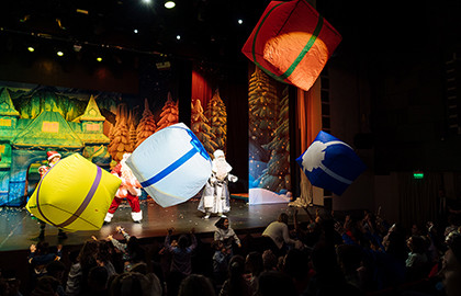 Цирк Деда Мороза: Лига Зимних Волшебников