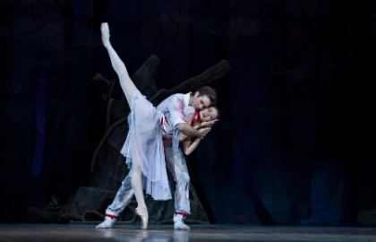 Scene from «Журавлиная песнь»