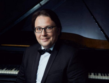 Евгений Изотов