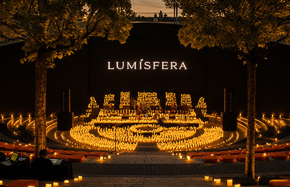 Lumisfera. Мировые хиты в парке при свечах