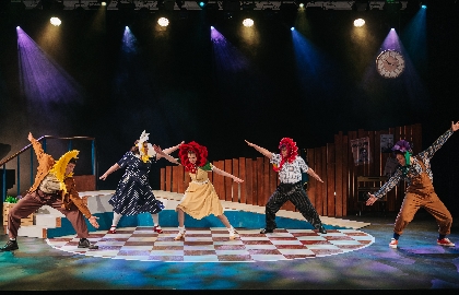 Про девочку и цветок