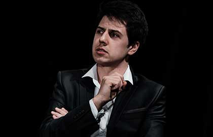 Булат Окуджава. Две дороги