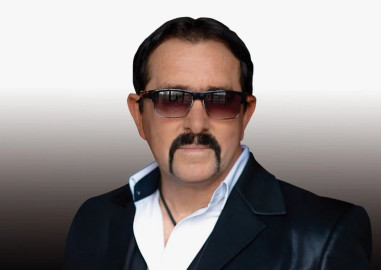 Владимир Ждамиров