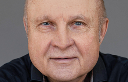 Владимир Мельников