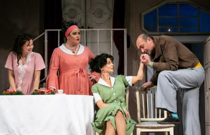 Scene from «Синьор из высшего общества»