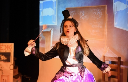 Scene from «Школа волшебников»