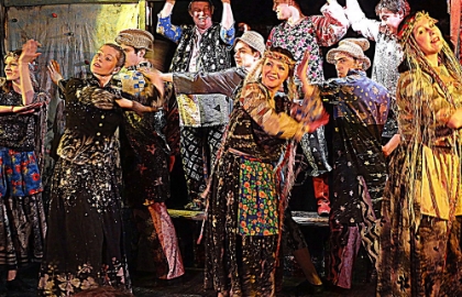 Конек-горбунок. АЯтеатр