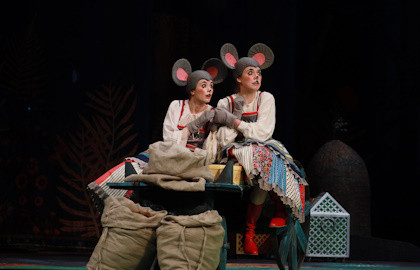 Сказка о Бабе-Яге и Василисе-работнице