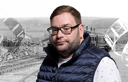 Всеволод Коршунов. Прибытие поезда в первобытную пещеру