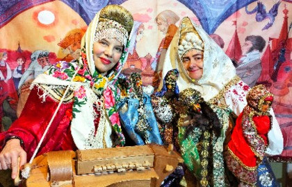 "В гостях у Петрушки". Спектакль-былина "Святой Георгий и Змей"