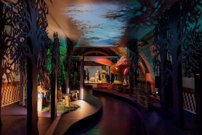 Выставка "Жили-Были: Царство русской сказки"