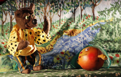 Тётушка Луша и колобок Ванюша