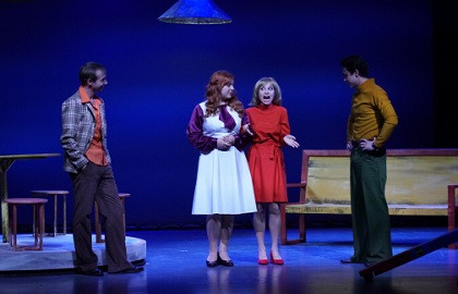 Cцена из «Старший сын»