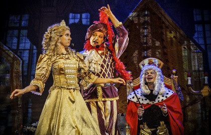 Scene from «Кот в сапогах»