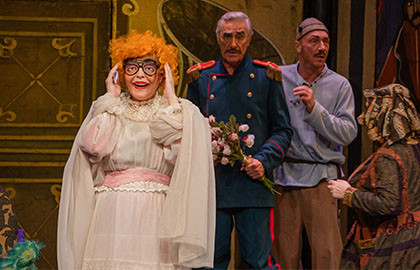 Cцена из «Спектакль-феерия «Ханума»»