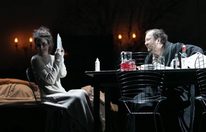 Scene from «Моя дорогая Helene»