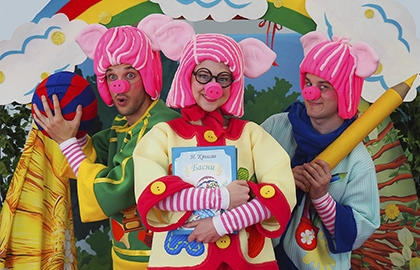 Три поросенка