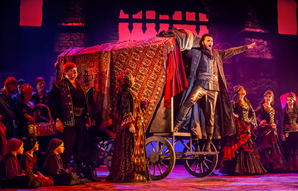 Cцена из «Цыганский барон»