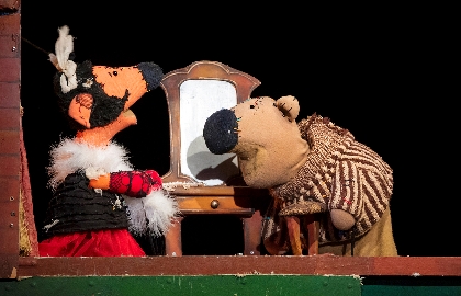 Как Лиса Медведя обманывала, да потом сама попалась