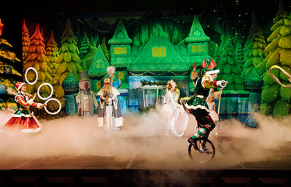 Цирк Деда Мороза: Лига Зимних Волшебников