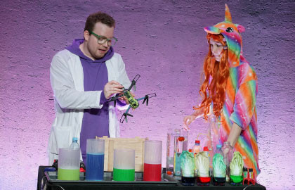 Ученая семейка и квадрокоптер