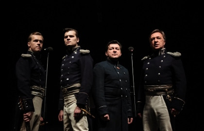 Cцена из «Московский театр Ленком. Юнона и Авось»