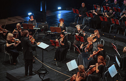 Cцена из «Голливуд-Голливуд»