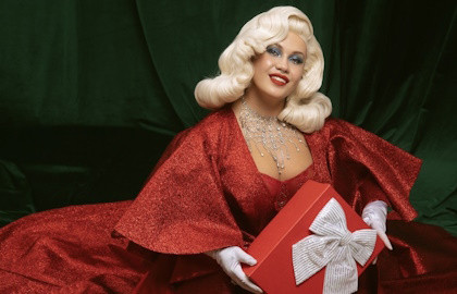 Revue Rouge Christmas Edition Бурлеск-Кабаре с джазовым оркестром