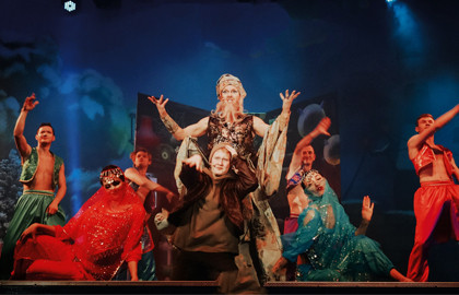 Cцена из «Новогодние приключения Хоттабыча»