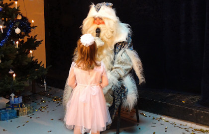 В гостях у Деда Мороза. АЯтеатр