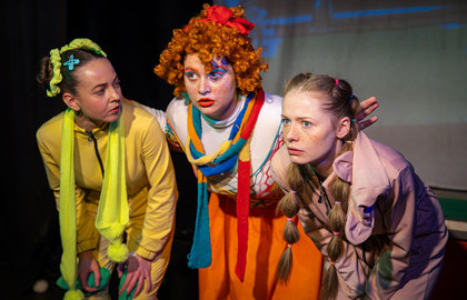 Приключения Лёли и Сони