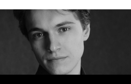 Максим Иванов