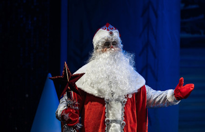 Как зажечь елку