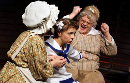 Scene from «Сотворившая чудо»