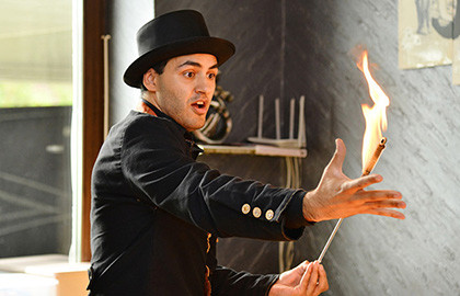 В тени иллюзий