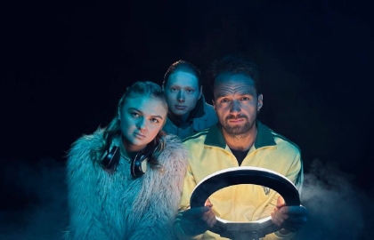 Scene from «Человек в закрытой комнате»