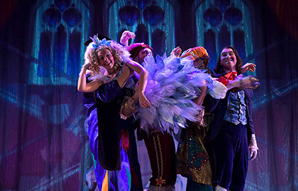 Двенадцать месяцев