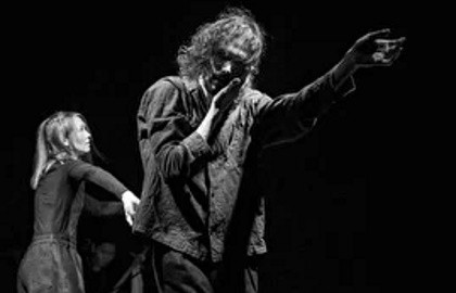 Scene from «Дөр»