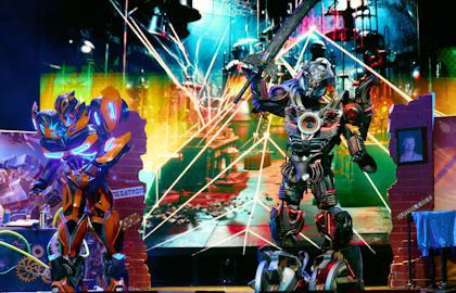 Шоу-спектакль с Трансформерами. Автоботы на каникулах