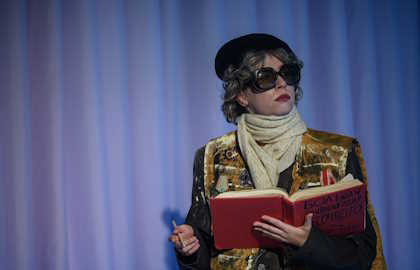 Морж, учитель и поэт