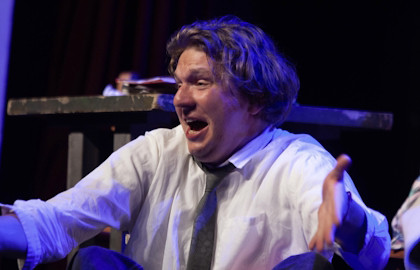 Scene from «Один волшебный звонок»