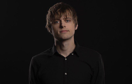 Ваня Усович