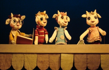 Cцена из «Волк и козлята»