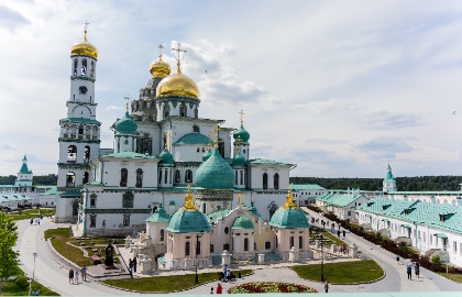 Звенигород – Новый Иерусалим Саввино-Сторожевский монастырь – Царицыны палаты – Ново-Иерусалимский монастырь – выставка «Разсадник изразцового дела» (1 день)