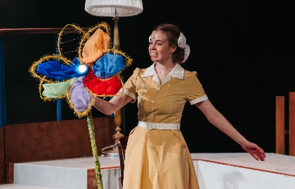 Про девочку и цветок