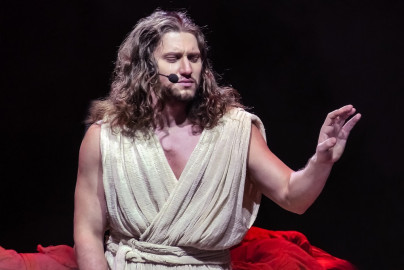 Cцена из «Иисус Христос суперзвезда»