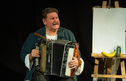 Scene from «Памфалон»