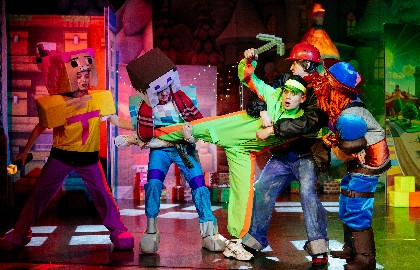 Майнкрафт VS Роблокс: Челлендж Шоу