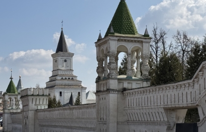 Усадебное ожерелье Святой Угреши