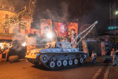 Новогодняя Елка у каскадеров